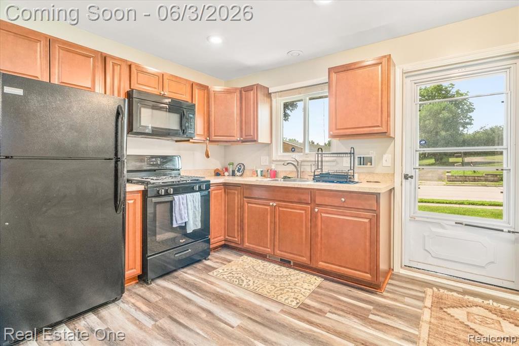 30624 Krauter Street, Garden City, MI — Photo 29