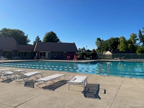 5768 Northfield Parkway, Troy, MI 48098 — Photo 35