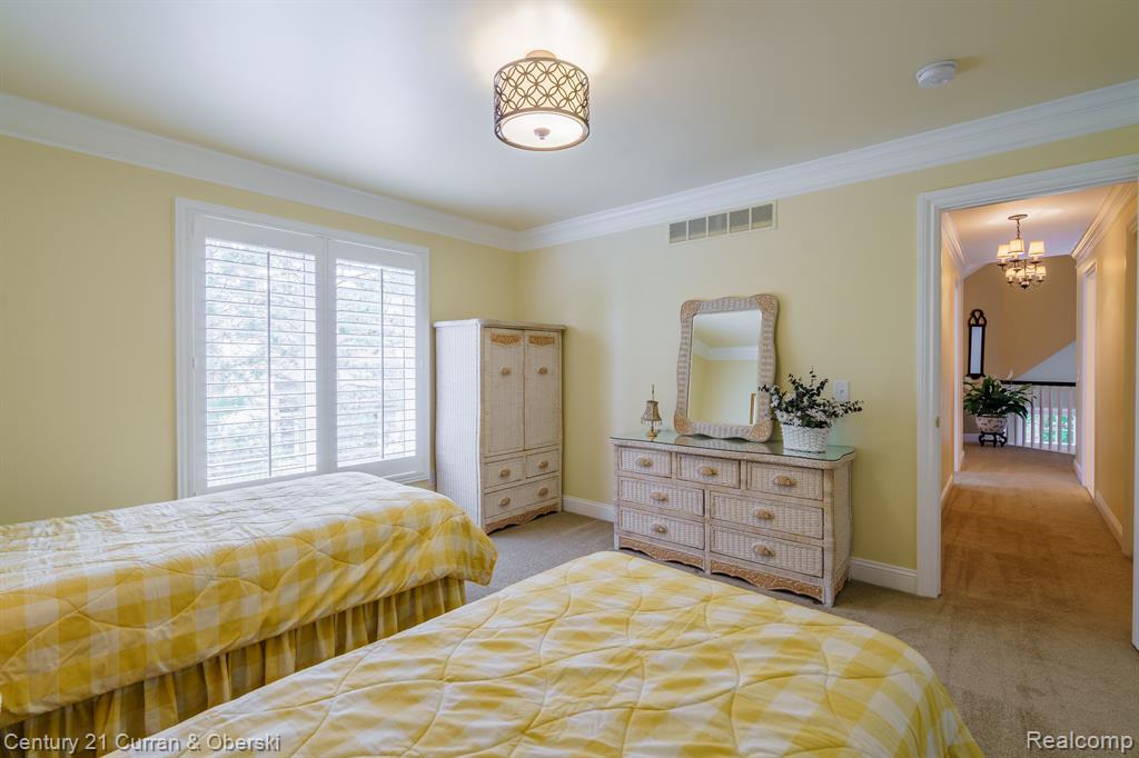 439 COVINGTON Court, Northville, MI 48168 — Photo 43