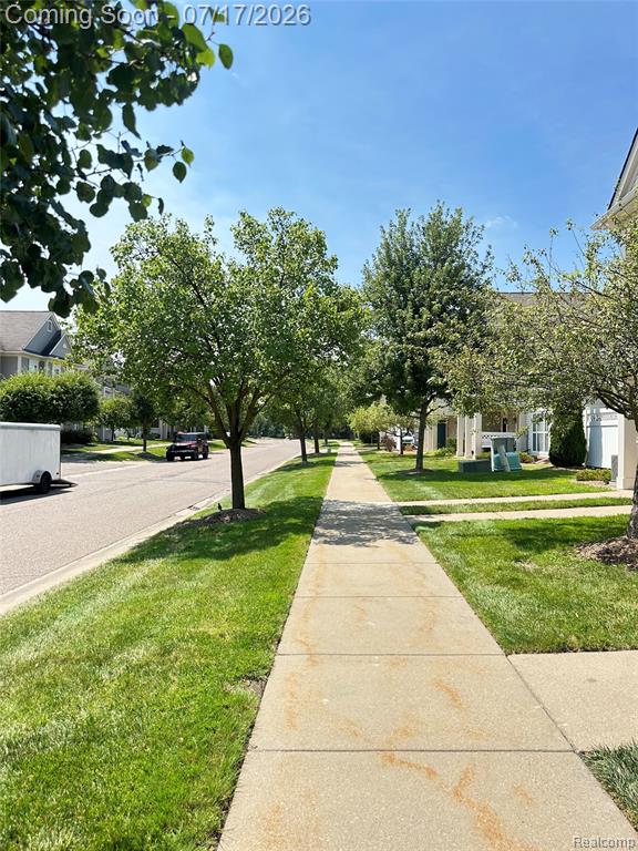 5210 Addington Drive, Commerce Twp, MI 48390 — Photo 24