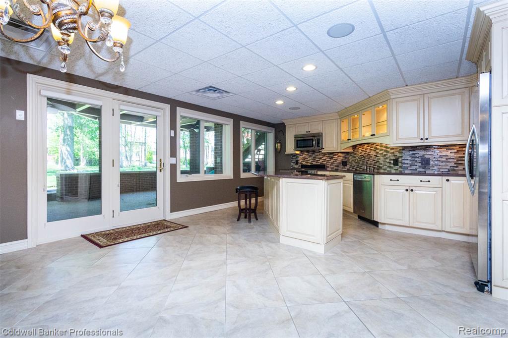 57177 Covington Drive, Washington, MI — Photo 58