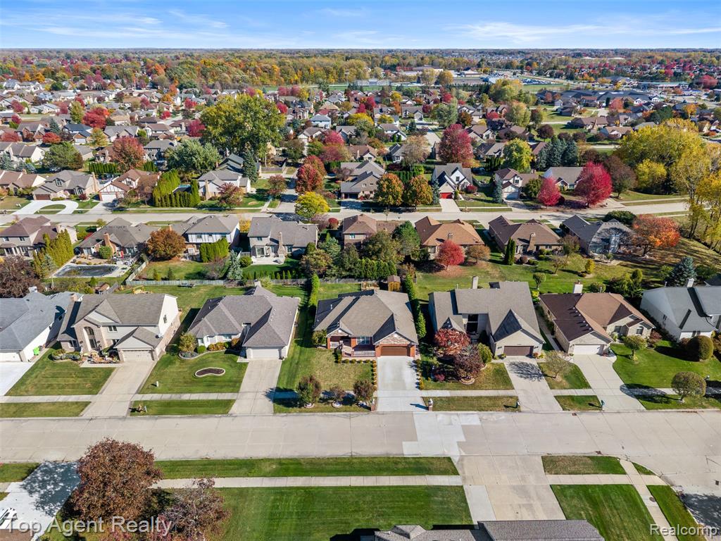 53260 VILLA ROSA Drive, Macomb, MI 48042 — Photo 48