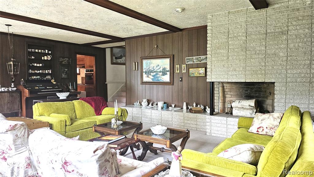 10040 Stinchfield Woods Road, Pinckney, MI 48169 — Photo 18