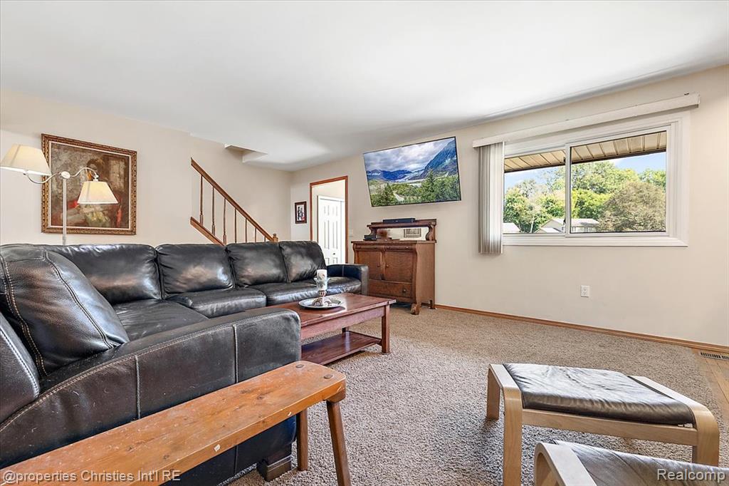 42737 Steepleview Court, Northville, MI 48168 — Photo 13