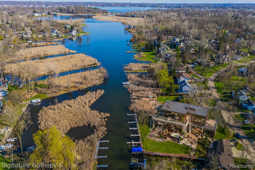 1105 Oregon Boulevard, Waterford, MI 48327 — Photo 6