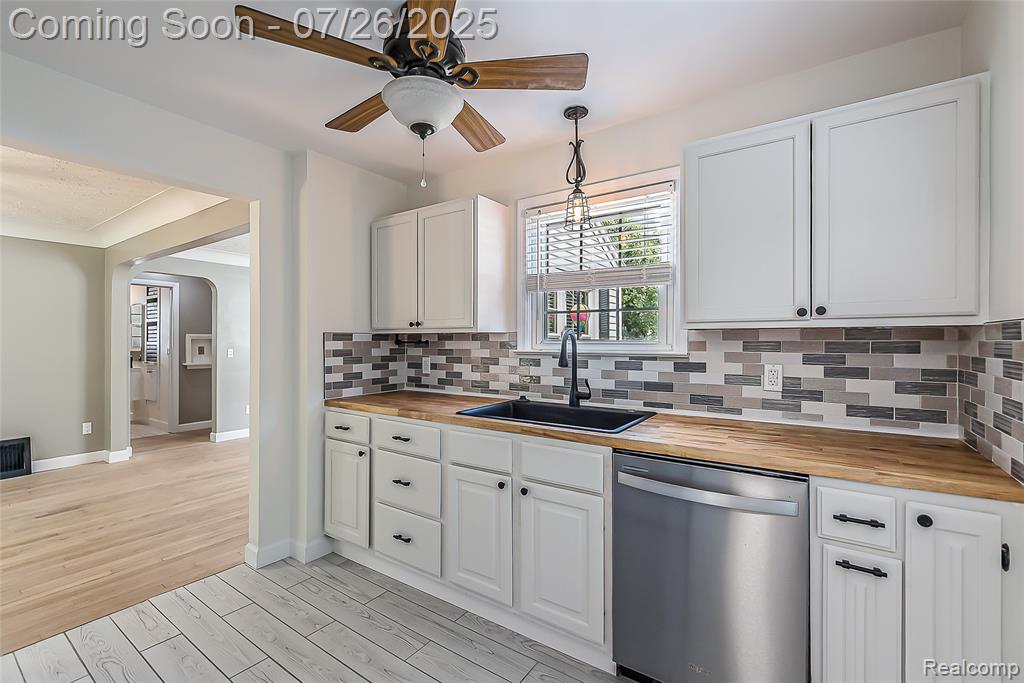 719 Spring Street, Howell, MI 48843 — Photo 10