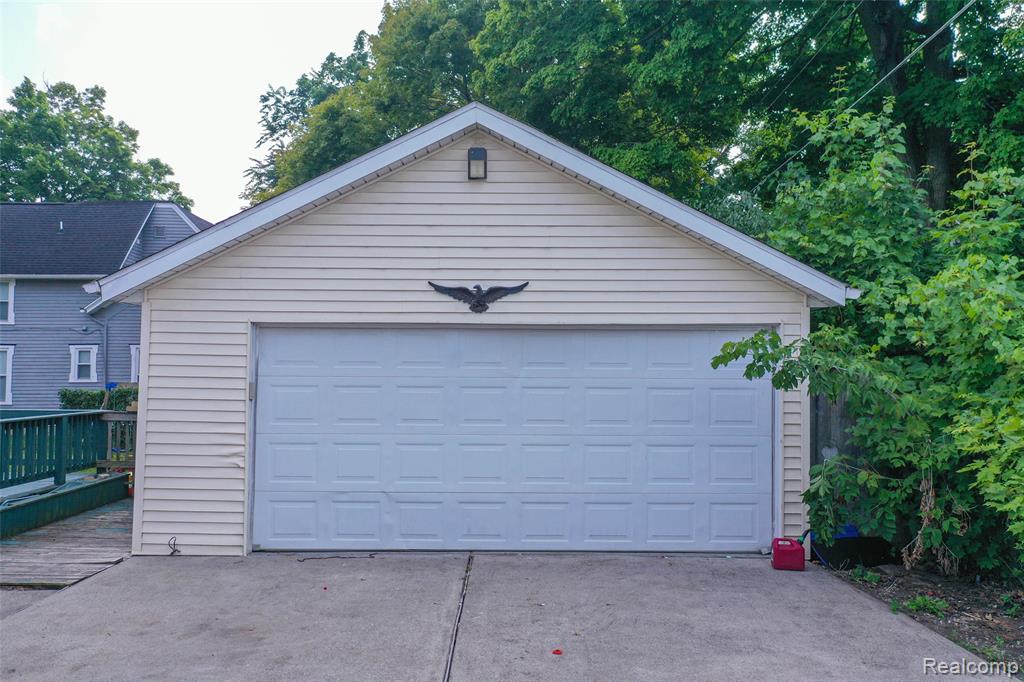 745 N Calhoun Street, Lapeer, MI 48446 — Photo 20