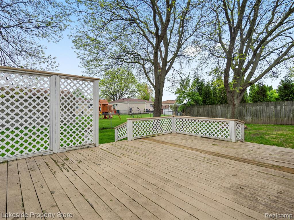 46710 GADWALL Drive, Macomb, MI 48044 — Photo 9