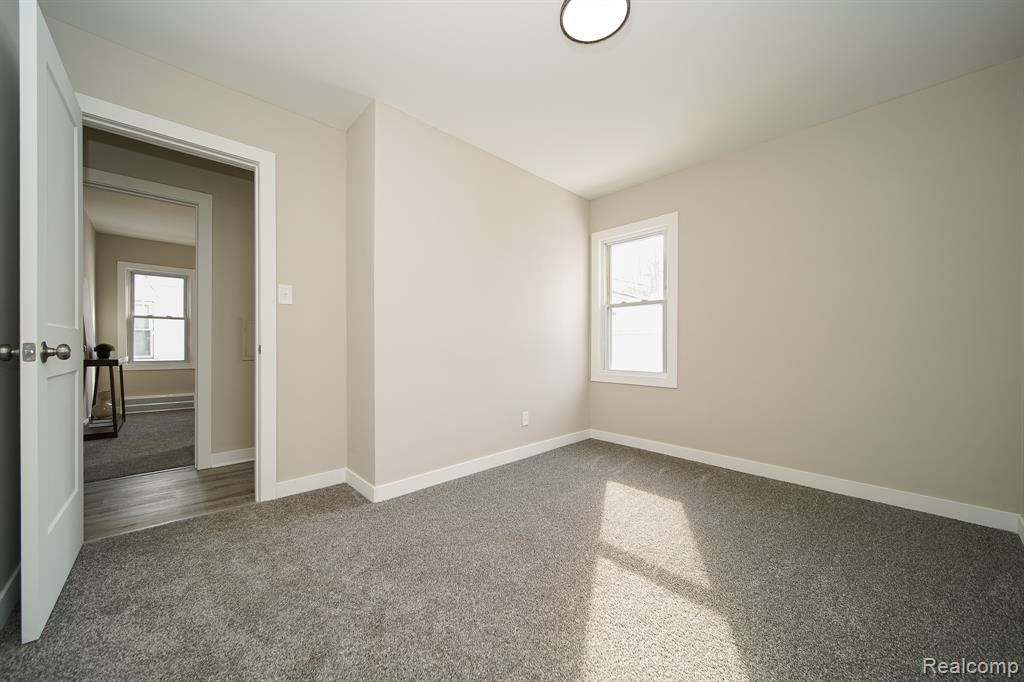 19348 Woodcrest Street, Harper Woods, MI 48225 — Photo 48