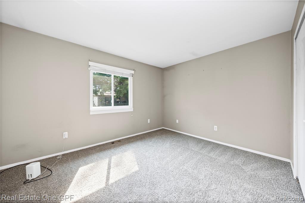 48558 Sugarbush, Chesterfield, MI 48047 — Photo 16