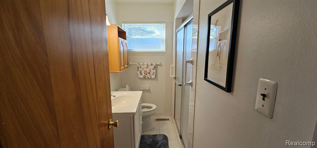 416 E 6TH Street, Royal Oak, MI 48067 — Photo 8