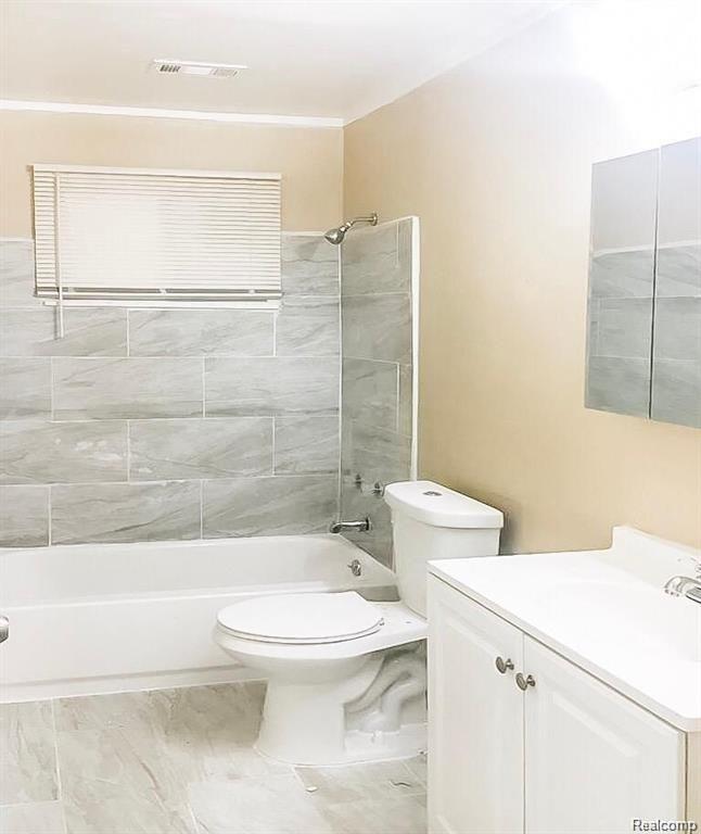 15470 MAPLERIDGE Street, Detroit, MI 48205 — Photo 19