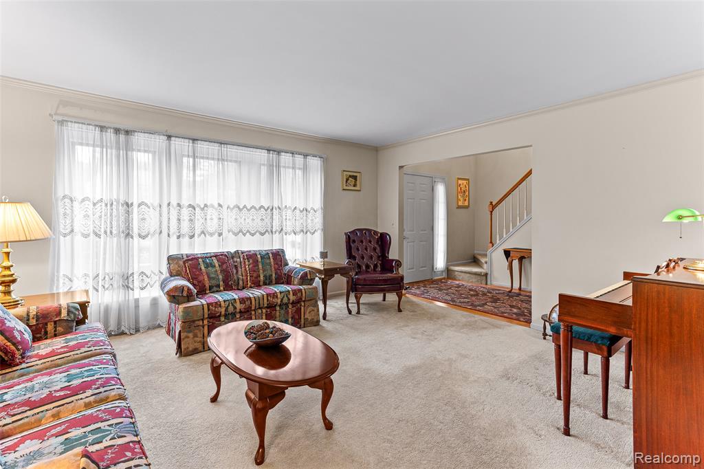 45785 Bryn Mawr Road, Canton, MI 48187 — Photo 8