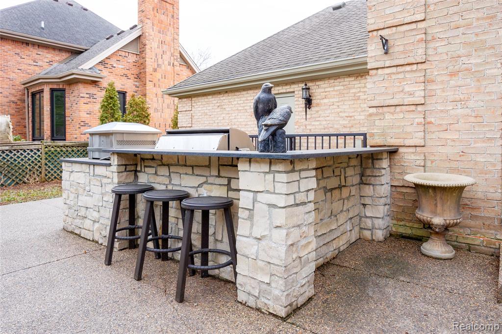 10 Sycamore Lane, Grosse Pointe, MI 48230 — Photo 9