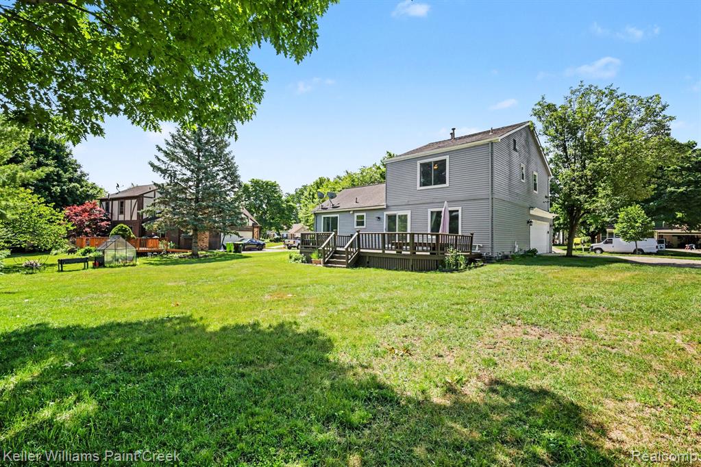44820 Yorkshire Drive, Novi, MI — Photo 20