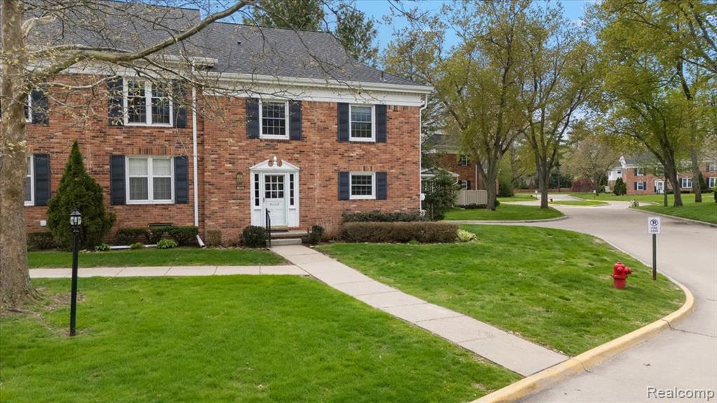 1000 Trailwood Path, Bloomfield Hills, MI 48301 — Photo 48
