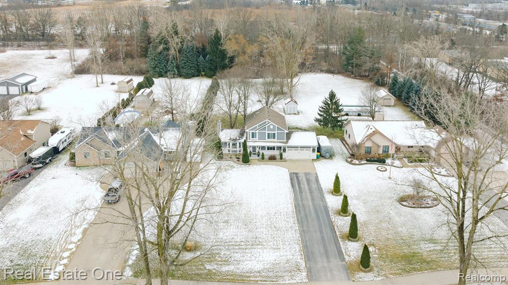 4083 W MAPLE Road, Wixom, MI 48393 — Photo 58