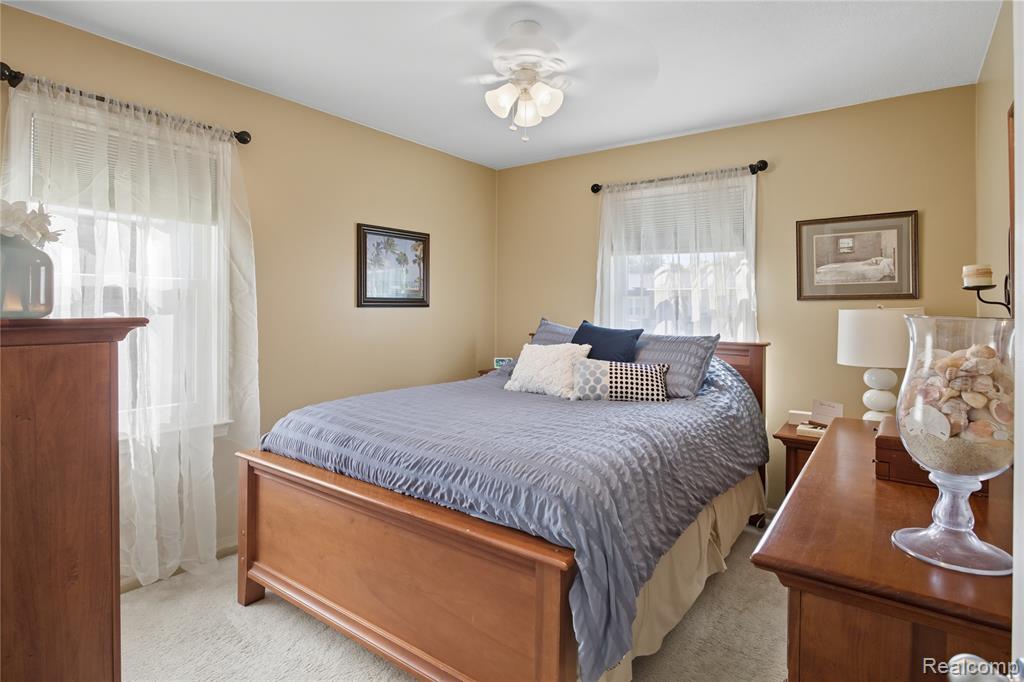 9840 Brookfield Street, Livonia, MI 48150 — Photo 24