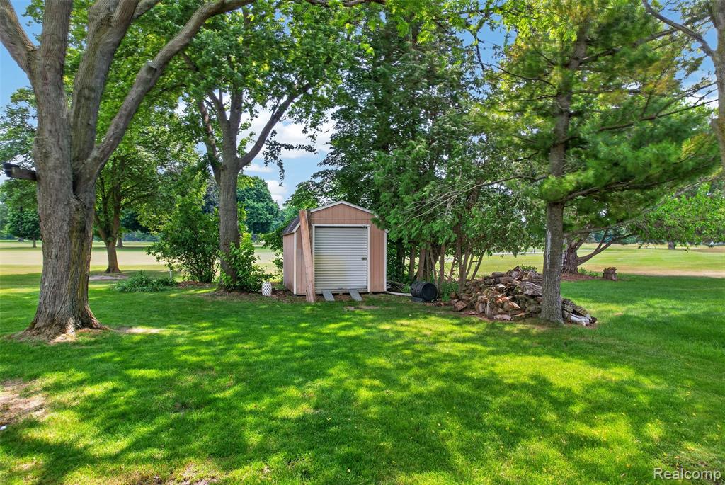 1330 Meadow Green Lane, Linden, MI 48451 — Photo 41