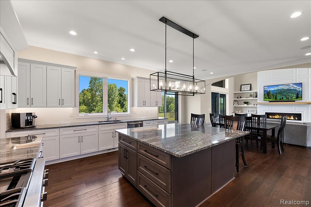 6301 Bridle Path, Grand Blanc, MI 48439 — Photo 19