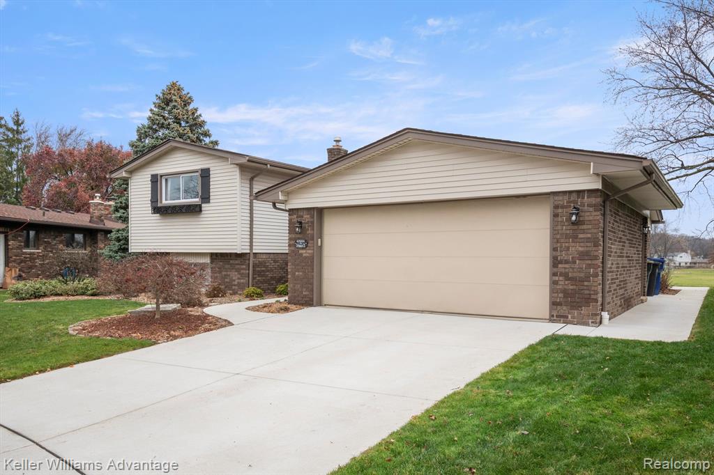 43924 ORLEANS, Canton, MI 48187 — Photo 4