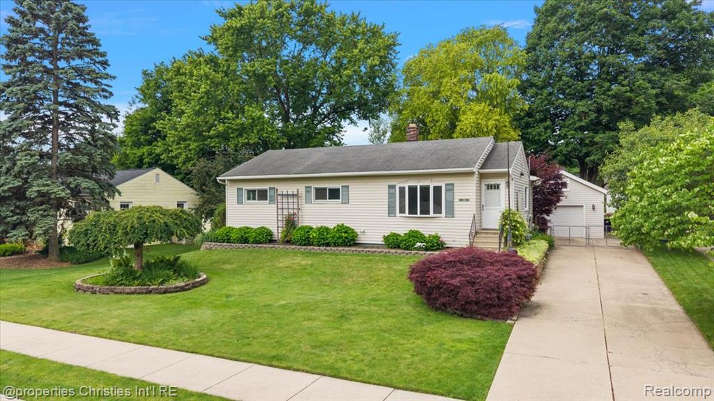 735 Novi Street, Northville, MI 48167 — front exterior