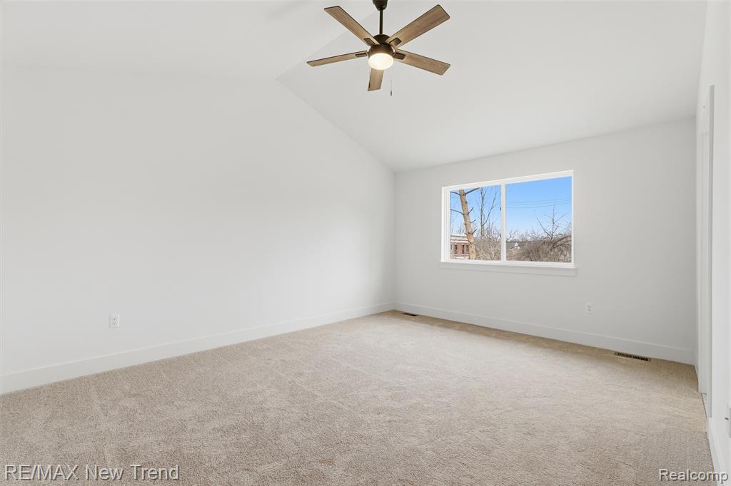 321 Dean Street, Milford, MI 48381 — Photo 28