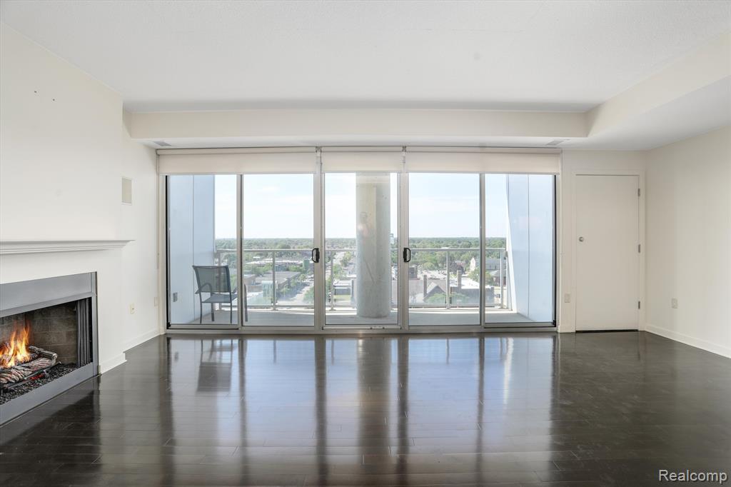 432 S WASHINGTON Avenue, 1204, Royal Oak, MI 48067 — Photo 3
