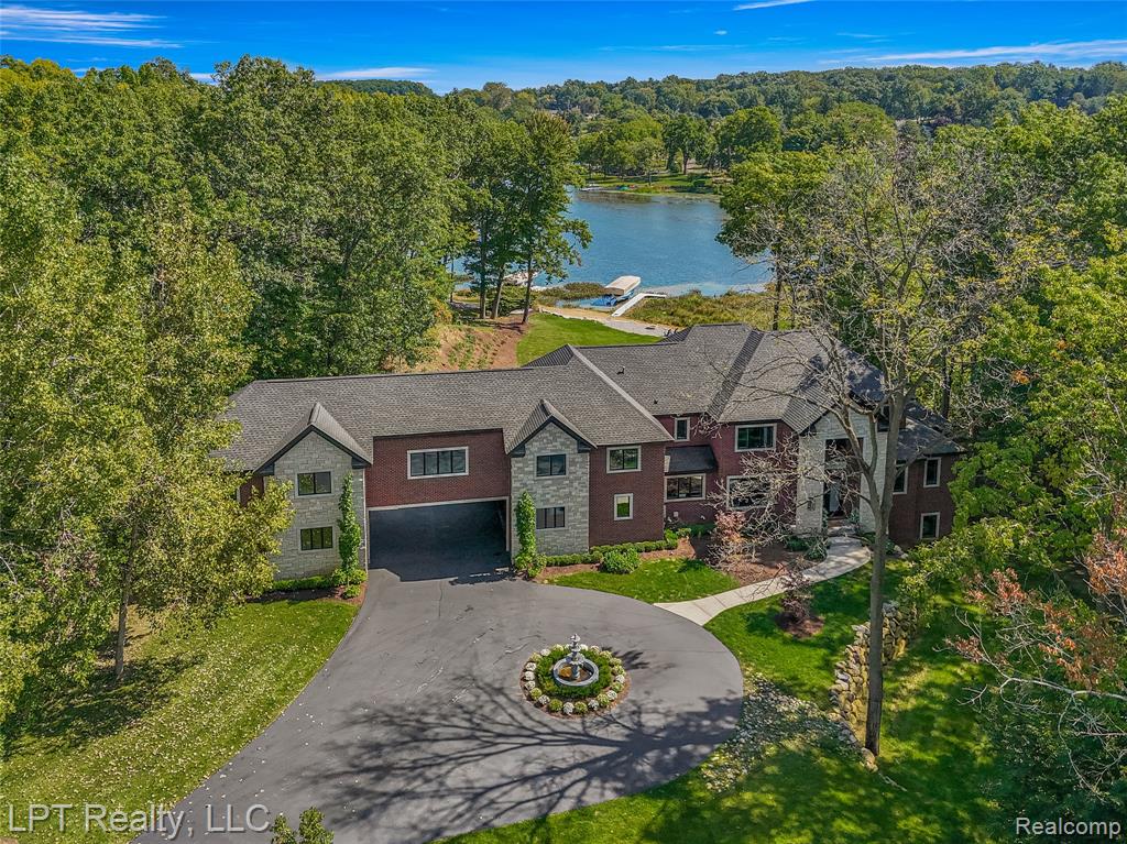 5029 Forest Valley Drive, Clarkston, MI 48348 — Photo 94