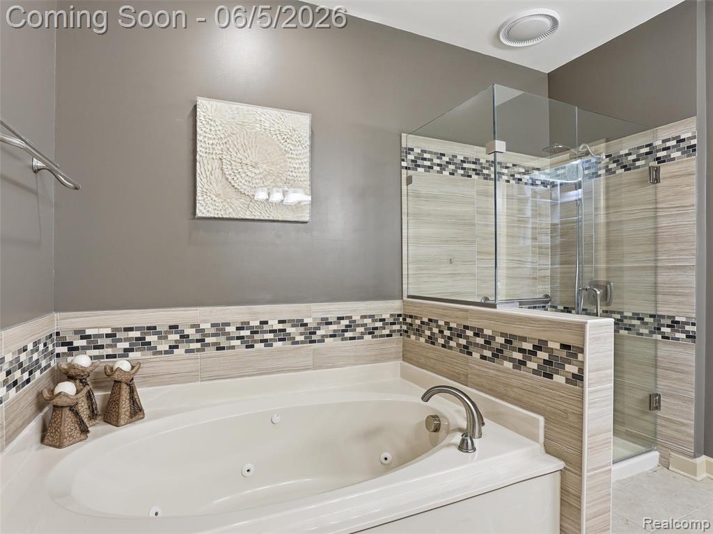5211 Belmonte Drive, Rochester, MI 48306 — Photo 18
