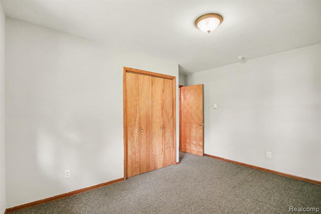 7275 Kraft Street, Pigeon Vlg, MI — Photo 10