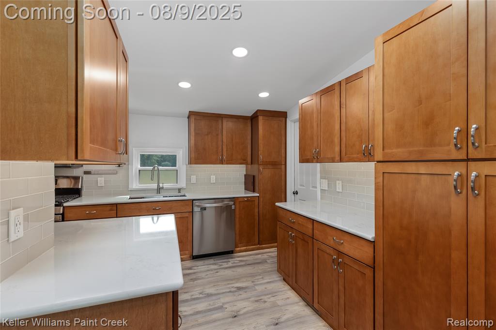 2410 Roods Lake Road, Lapeer, MI 48446 — Photo 16