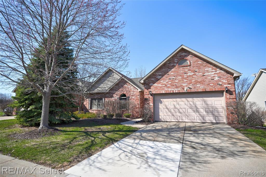 13024 Harbor Landings Drive, 3, Fenton, MI 48430 — Photo 3