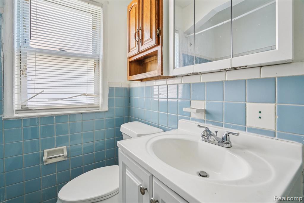 6526 Heyden Street, Detroit, MI 48228 — Photo 16