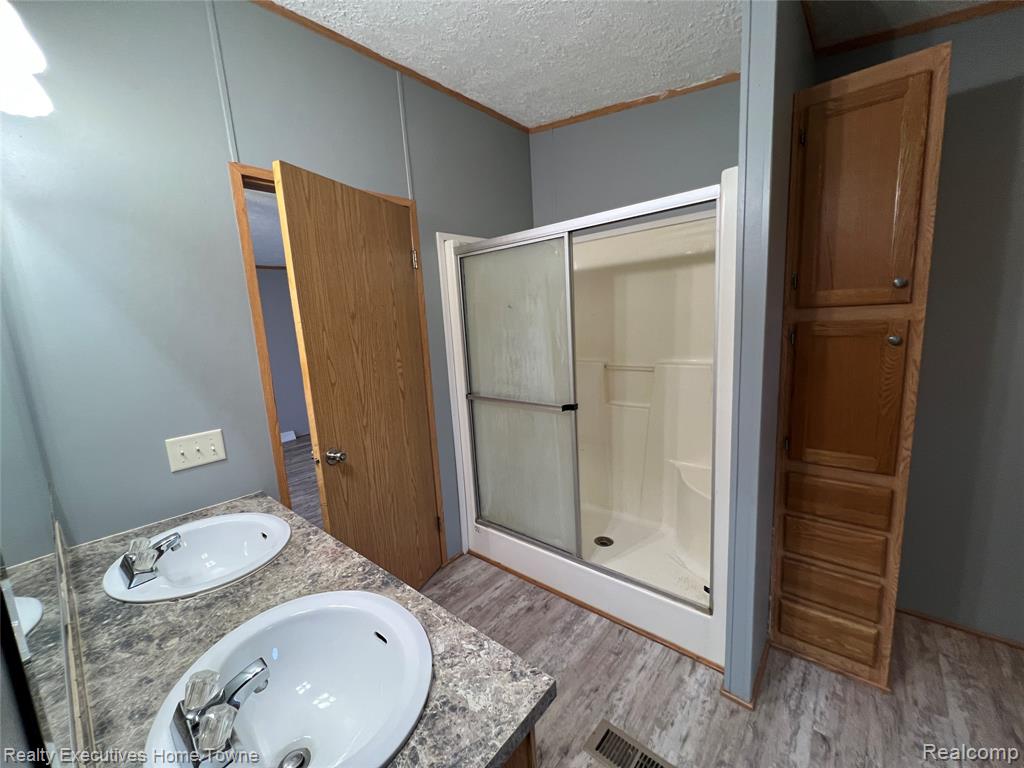 3763 CROSS CREEK, Dryden, MI 48428 — Photo 25