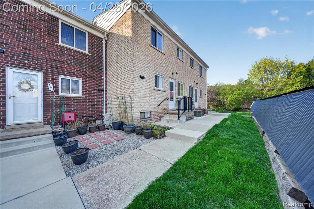 445 Baldwin Avenue, Rochester, MI 48307 — Photo 32