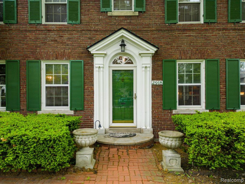 2918 Burns Street, Detroit, MI 48214 — Photo 4