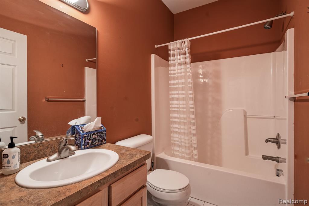 41572 HAMLET Lane, Novi, MI — Photo 12
