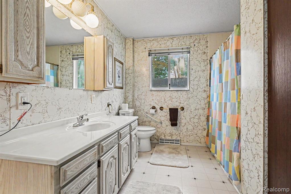 4157 Betty Lee Boulevard, Gladwin, MI 48624 — Photo 17