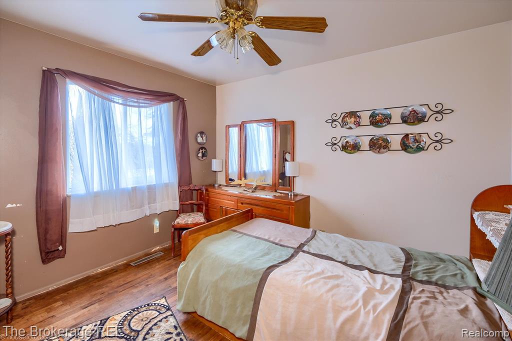 9370 Vienna Road, Otisville, MI 48463 — Photo 16