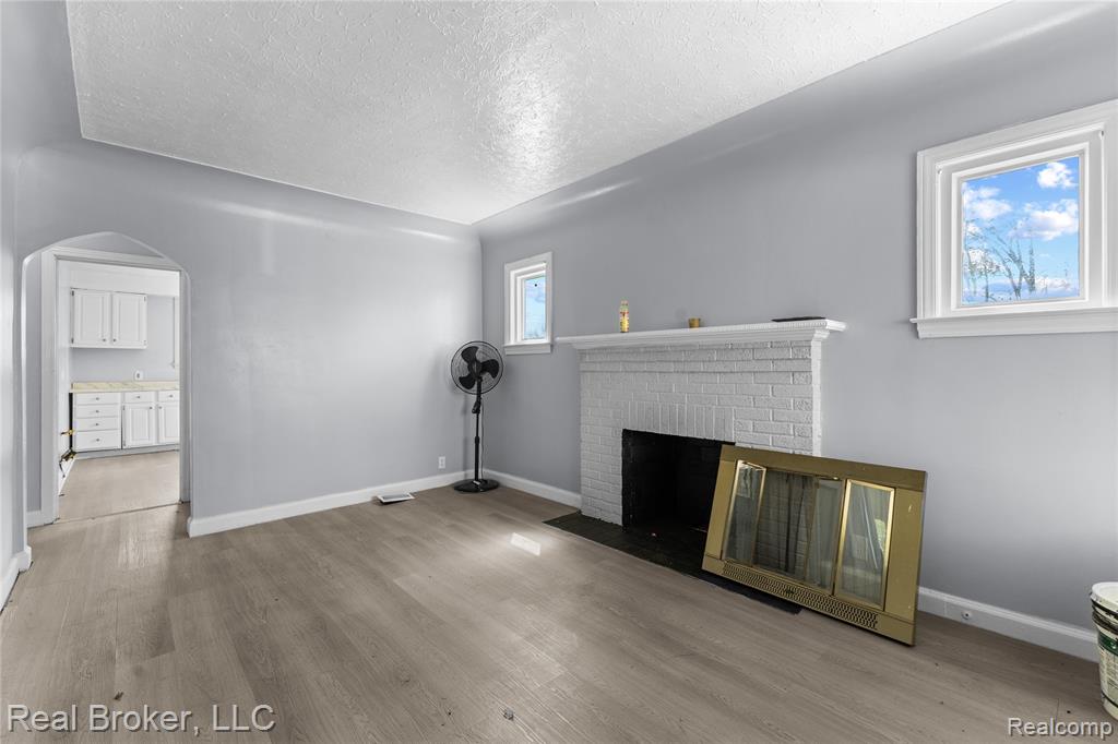 13576 Warwick Street, Detroit, MI 48223 — Photo 5