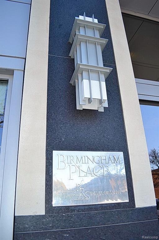 401 S Old Woodward Avenue, Birmingham, MI 48009 — Photo 18