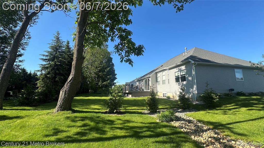 16437 Sleepy Hollow Drive, Fenton, MI 48430 — Photo 27