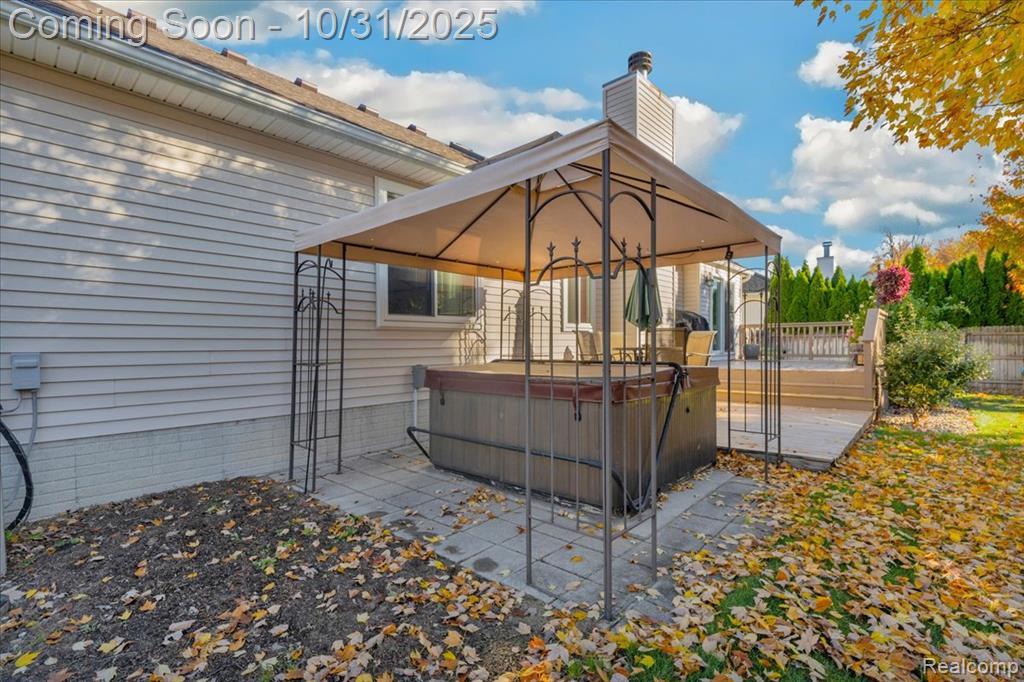 4303 Conifer Lane, Port Huron, MI 48060 — Photo 30