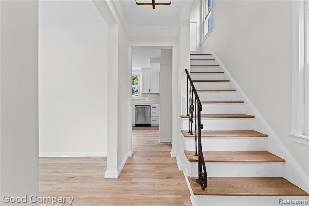 13517 Pembroke Avenue, Detroit, MI 48235 — Photo 16