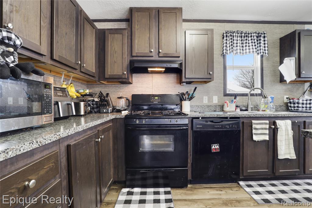 2068 Cedar Circle, Clio, MI 48420 — Photo 6