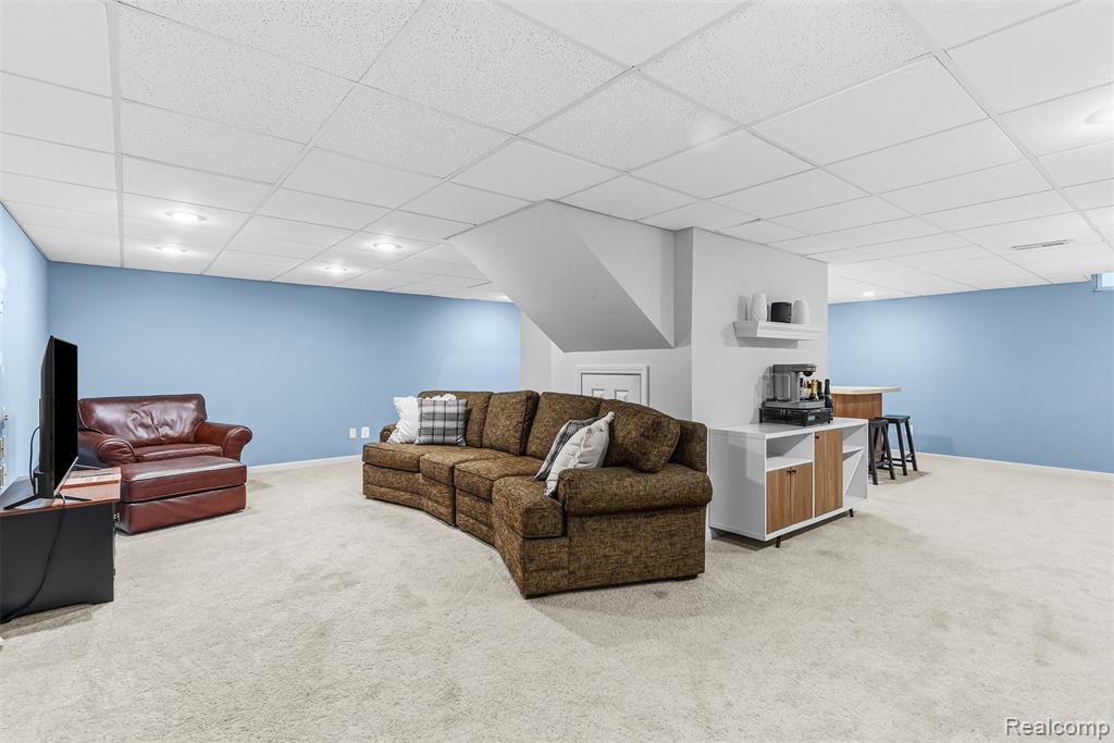 6158 Lismore Circle, Grand Blanc, MI 48439 — Photo 43