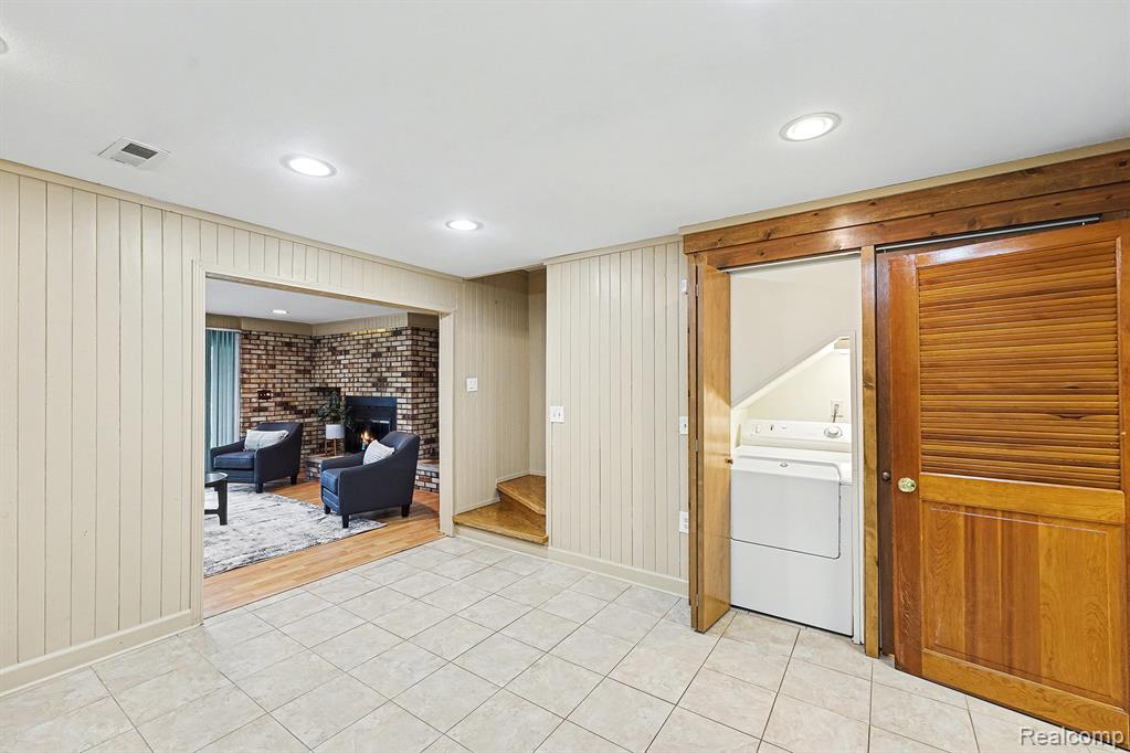 48315 Bayshore Drive, Van Buren, MI 48111 — Photo 15