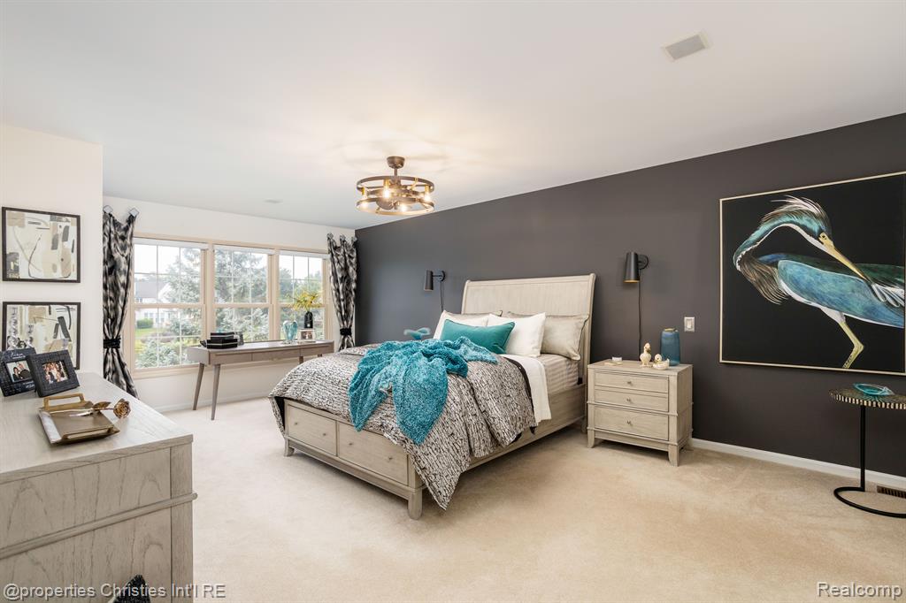 39514 Edgewater Dr, Northville, MI 48168 — Photo 22