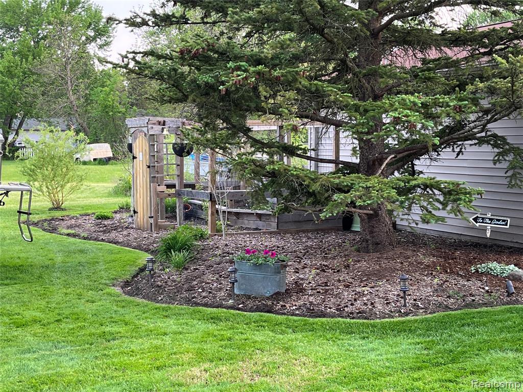 8402 27 Mile / Edmund Lane, Washington, MI — Photo 47
